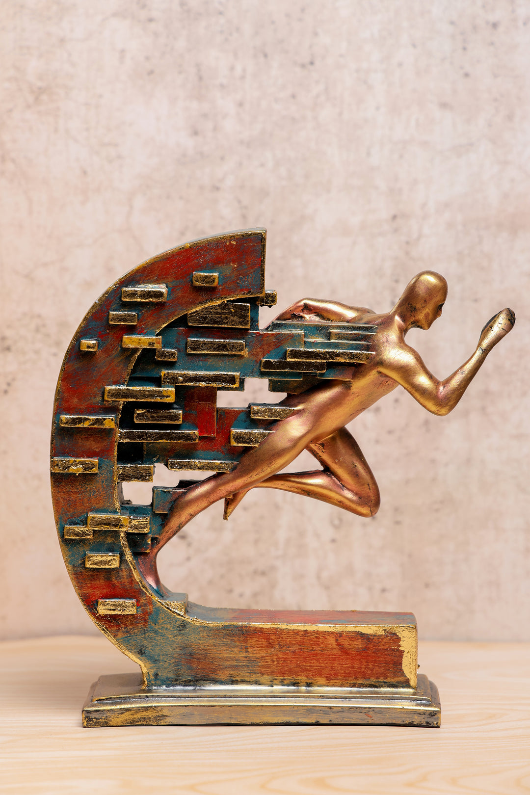 Body Builder Sculpture P5