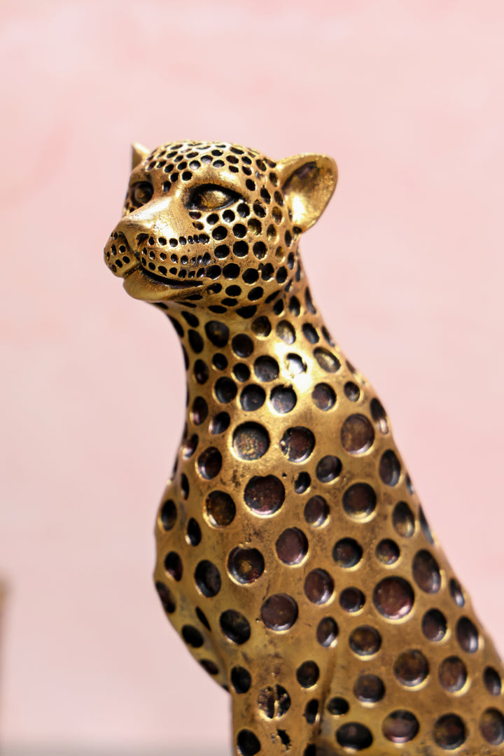 The Cheetah's Grace Sculpture
