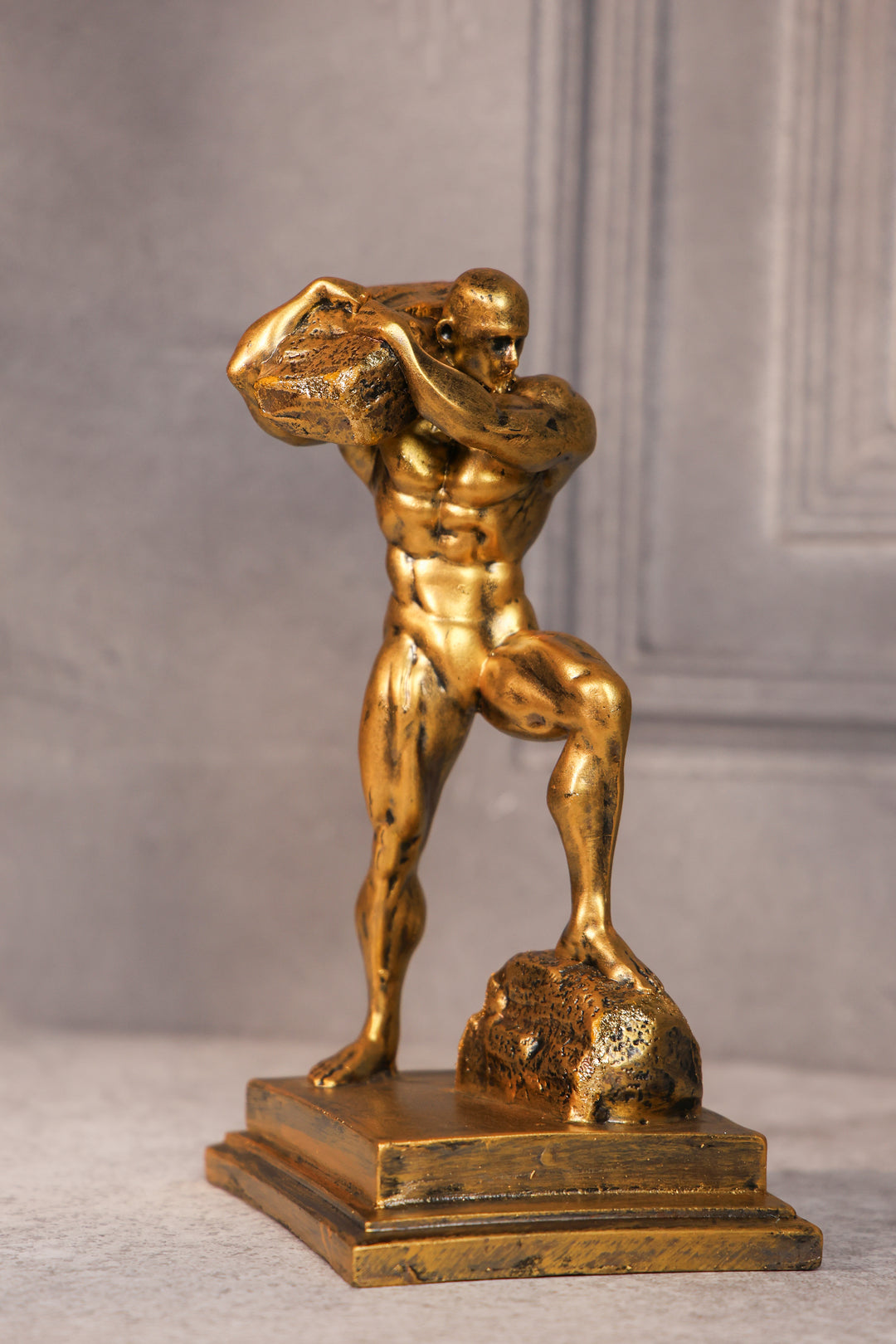 Body Builder Sculpture P4