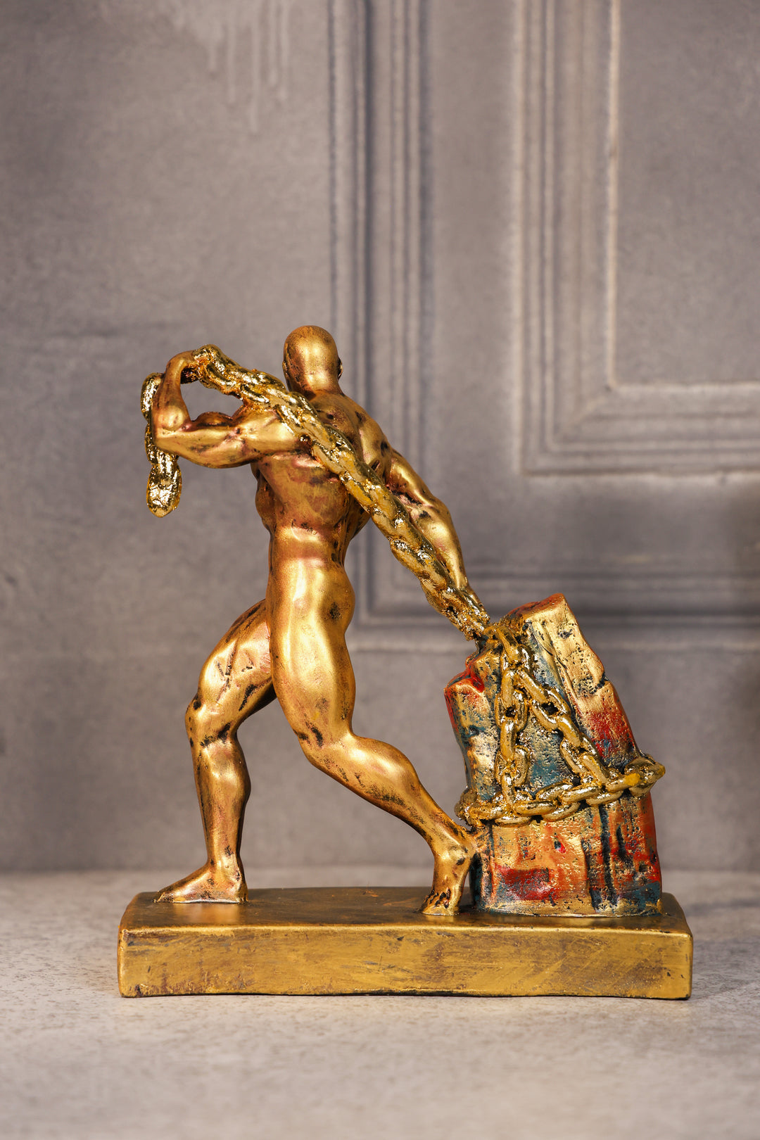 Body Builder Sculpture P1