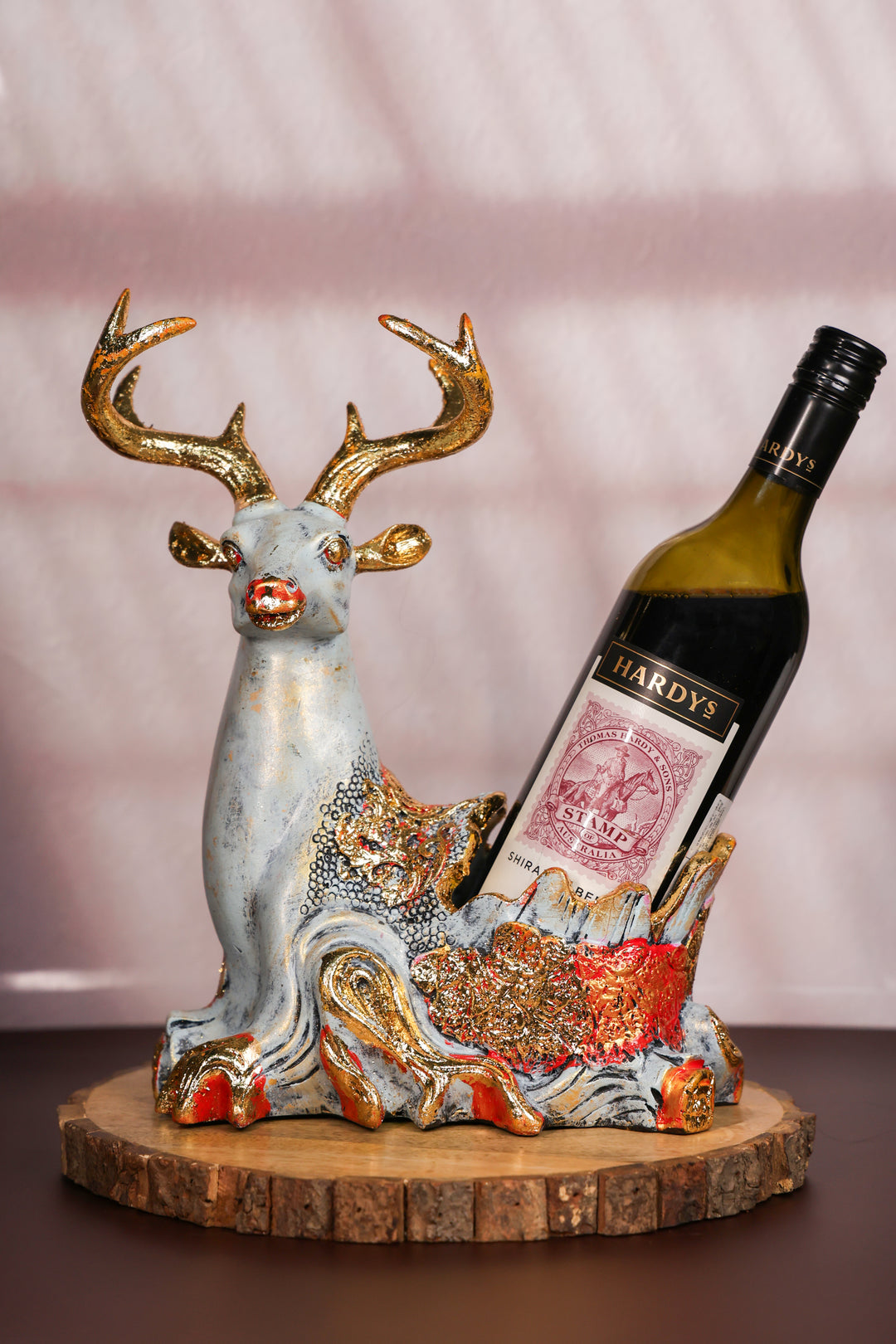 Heeran Bottle Holder Sculpture