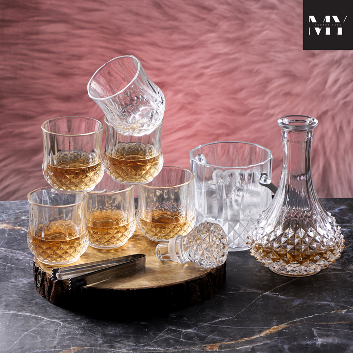 European 8 Pcs Decanter with Glasses and Ice Bucket