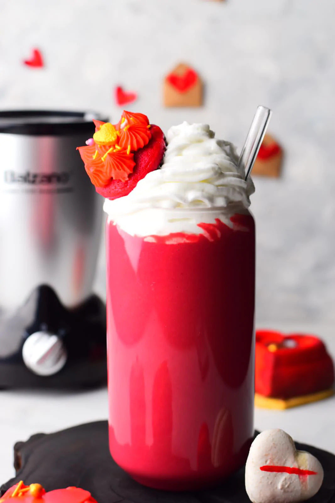 Borosilicate Glass Can with Glass Straw