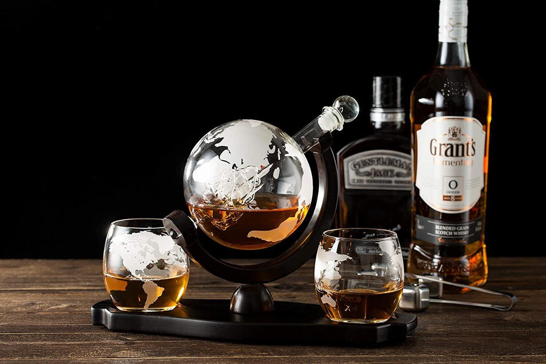 Globe Decanter with 2 Glasses Set