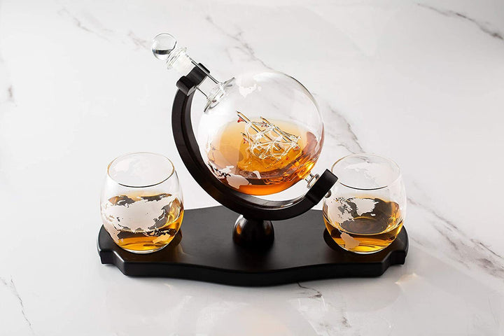 Globe Decanter with 2 Glasses Set