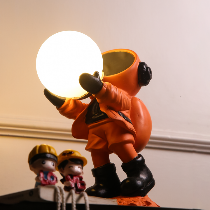 Astronaut Table Lamp