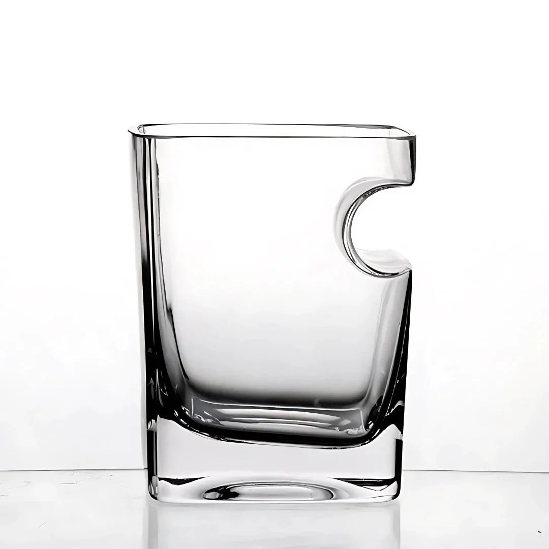 The Cigar Holding Whiskey Glass