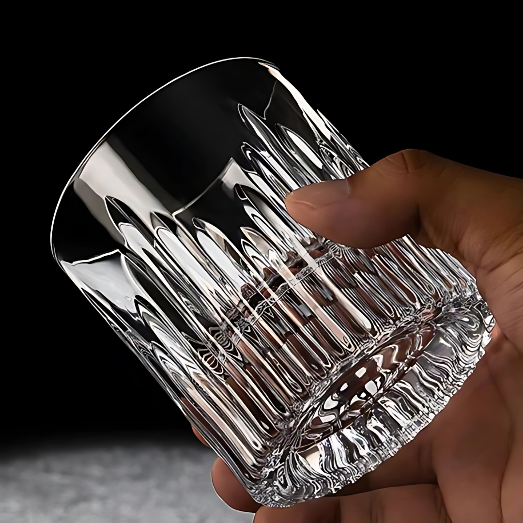 Noble Old-Fashioned Whiskey Glass - Pack Of 6 - Made with sapphire crystal