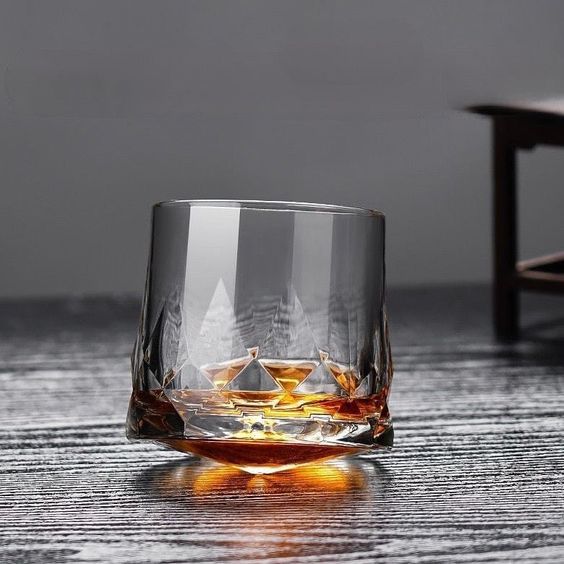 Revolving Classic Whiskey Glass