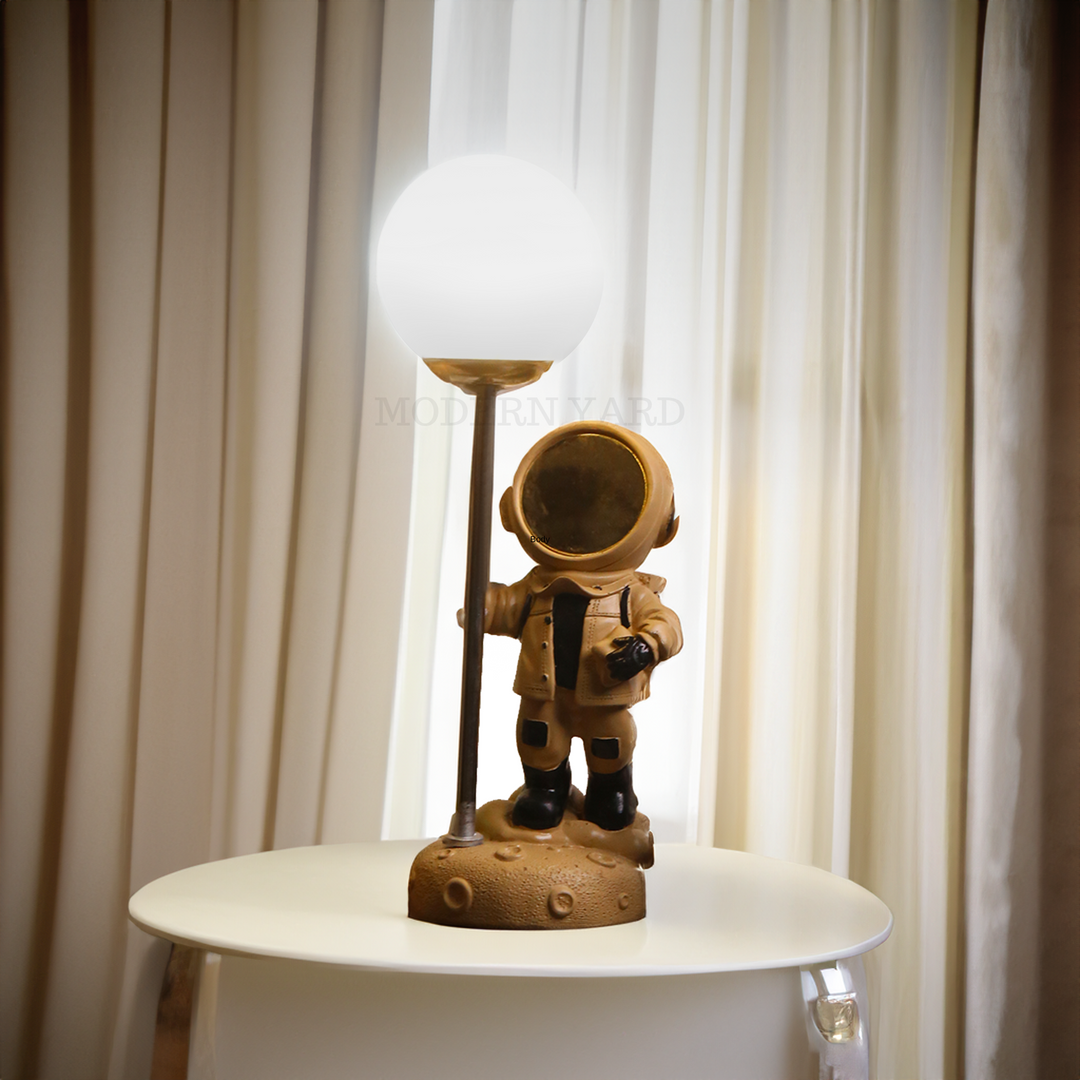 Ivory Astronaut Table Lamp
