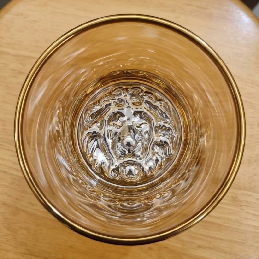 Elegant whiskey tumbler set with lion gold detailing, perfect for home bars, gifting, and special occasions.