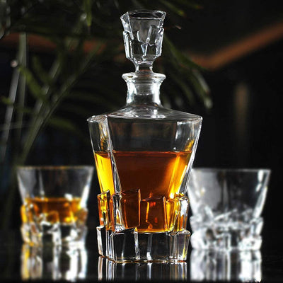 IRIS CRYSTAL DECANTER SET WITH 6 GLASSES